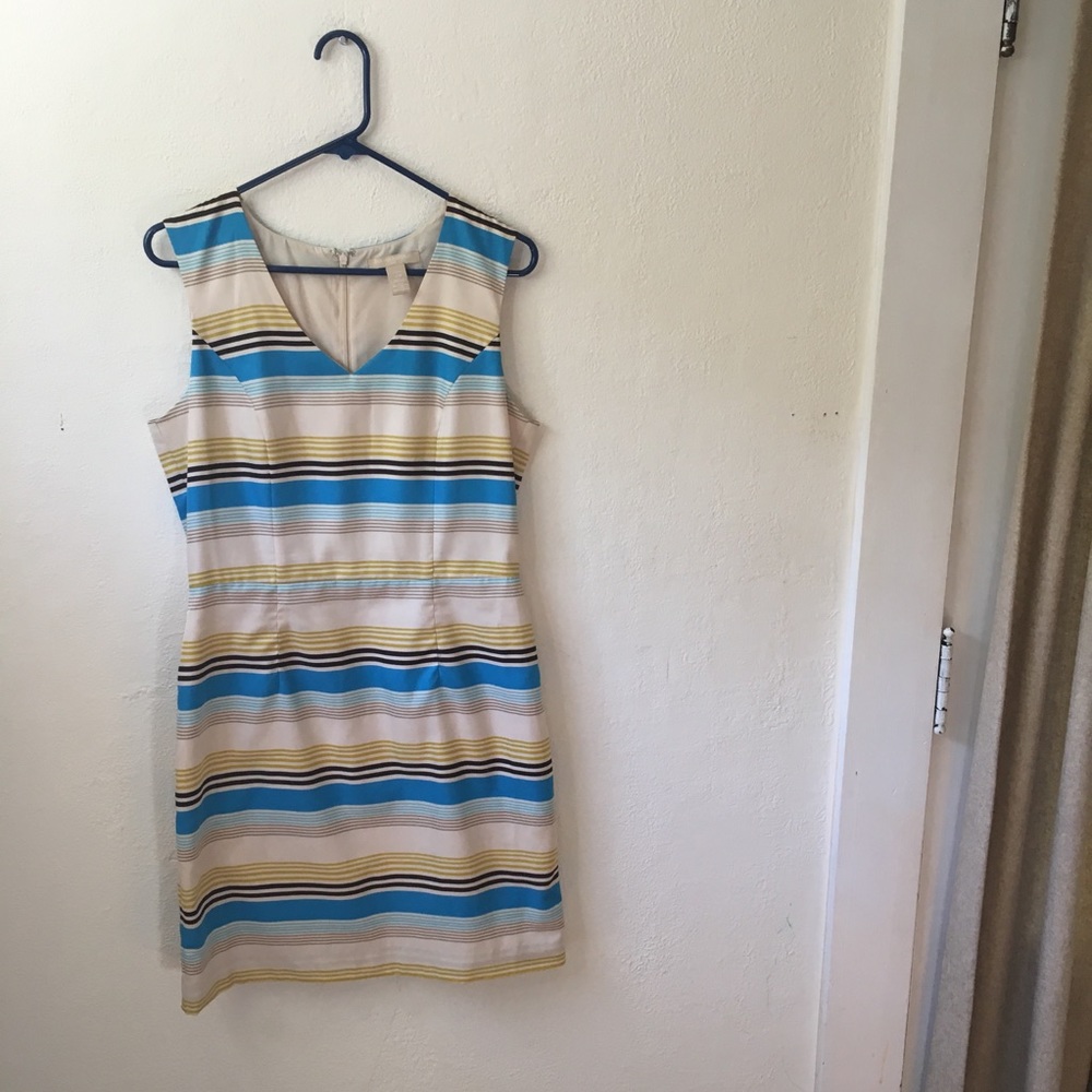Banana republic size 10P dress, summer stripes